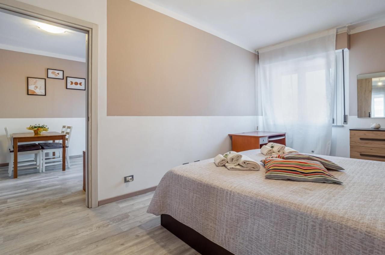 Domus Lucis Apartment Terrace & Private Parking Marinella di Sarzana Esterno foto
